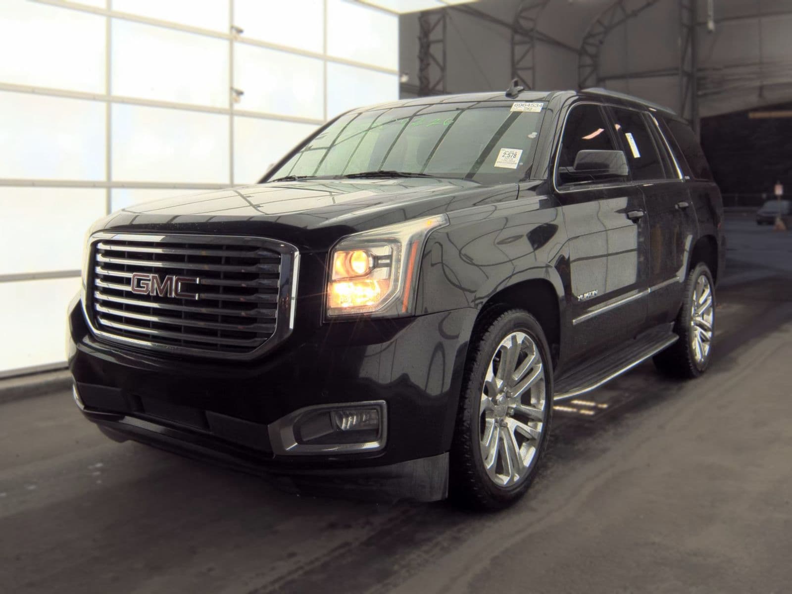 2018 GMC YUKON SLT
