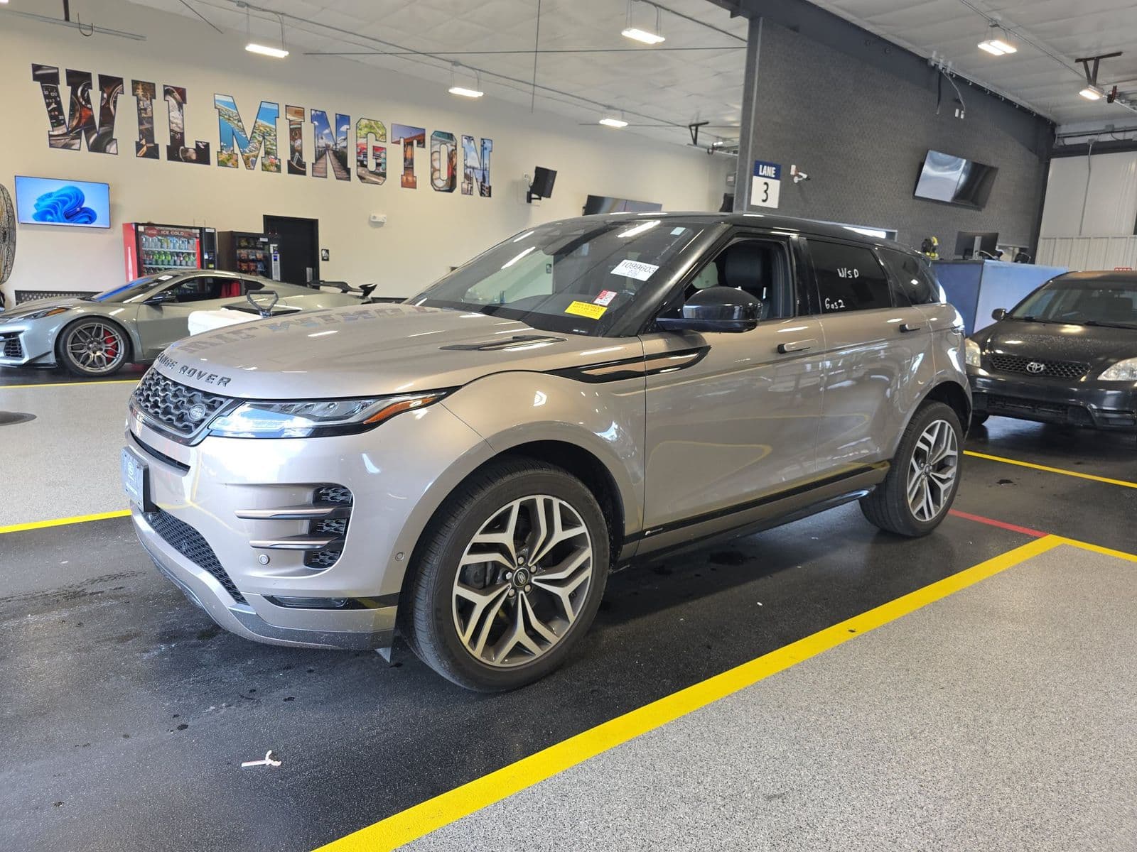 2021 LAND ROVER RANGE ROVER EVOQUE R-DYNAMIC S