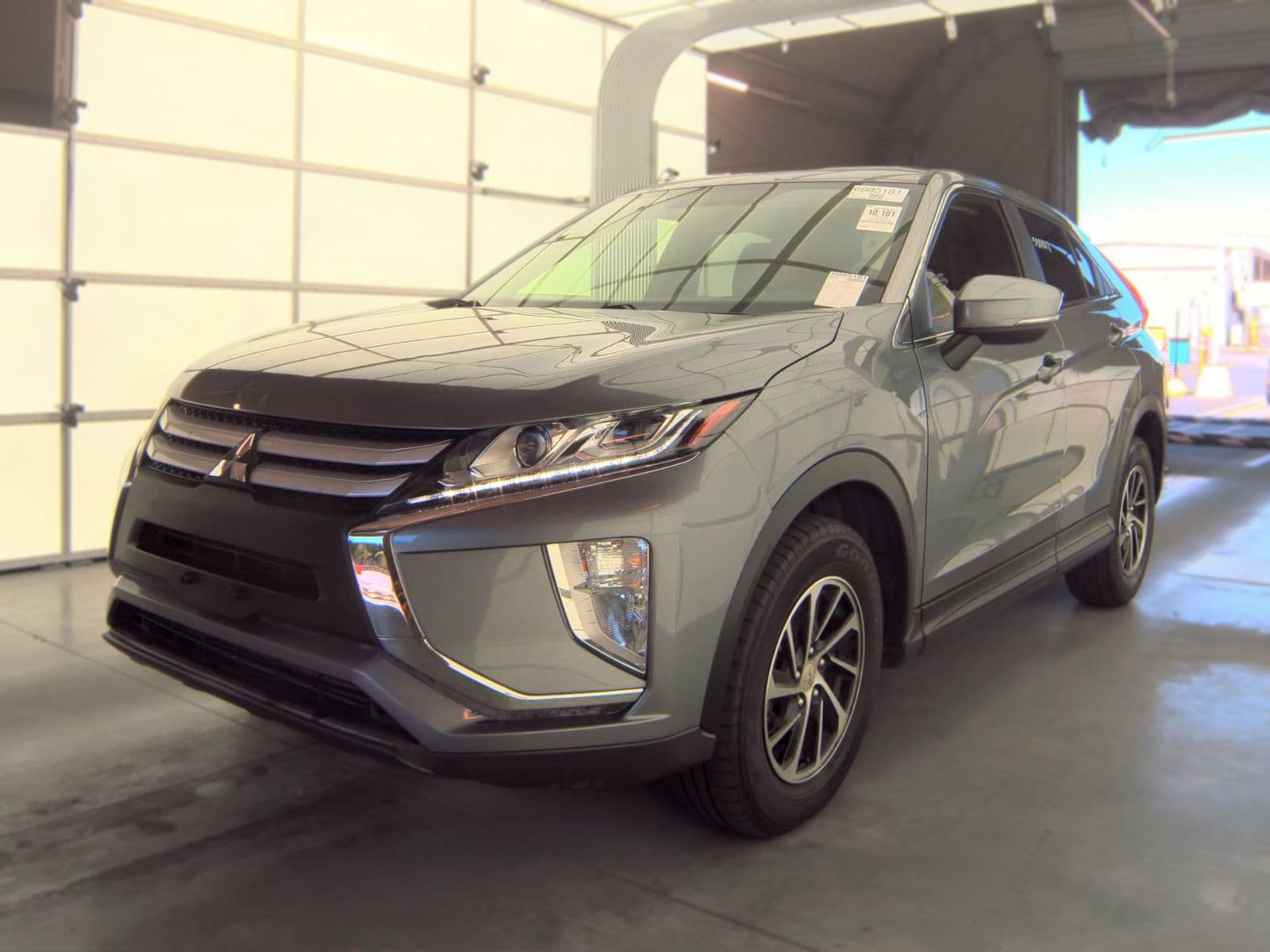 2020 MITSUBISHI ECLIPSE CROSS ES