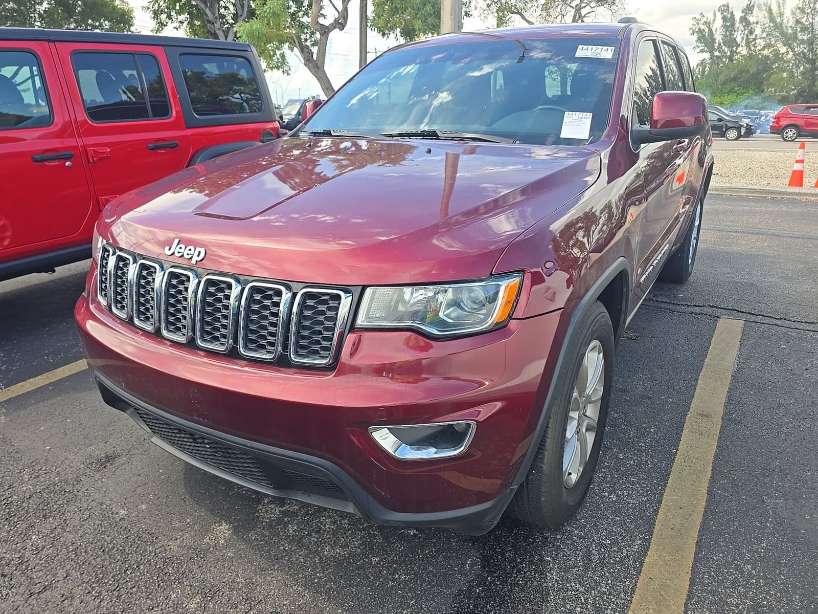 2021 JEEP GRAND CHEROKEE LAREDO E Edition