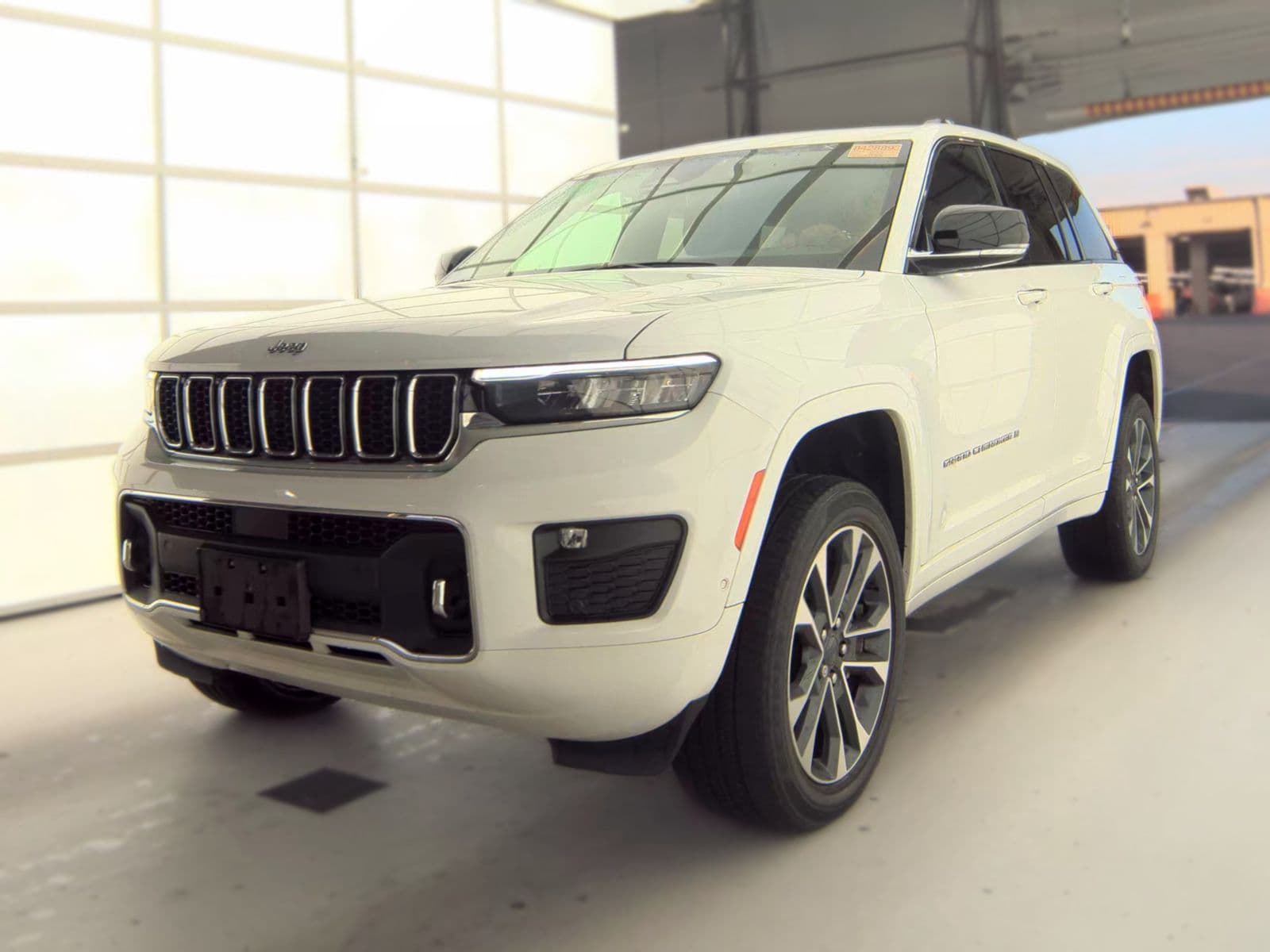 2022 JEEP GRAND CHEROKEE Overland