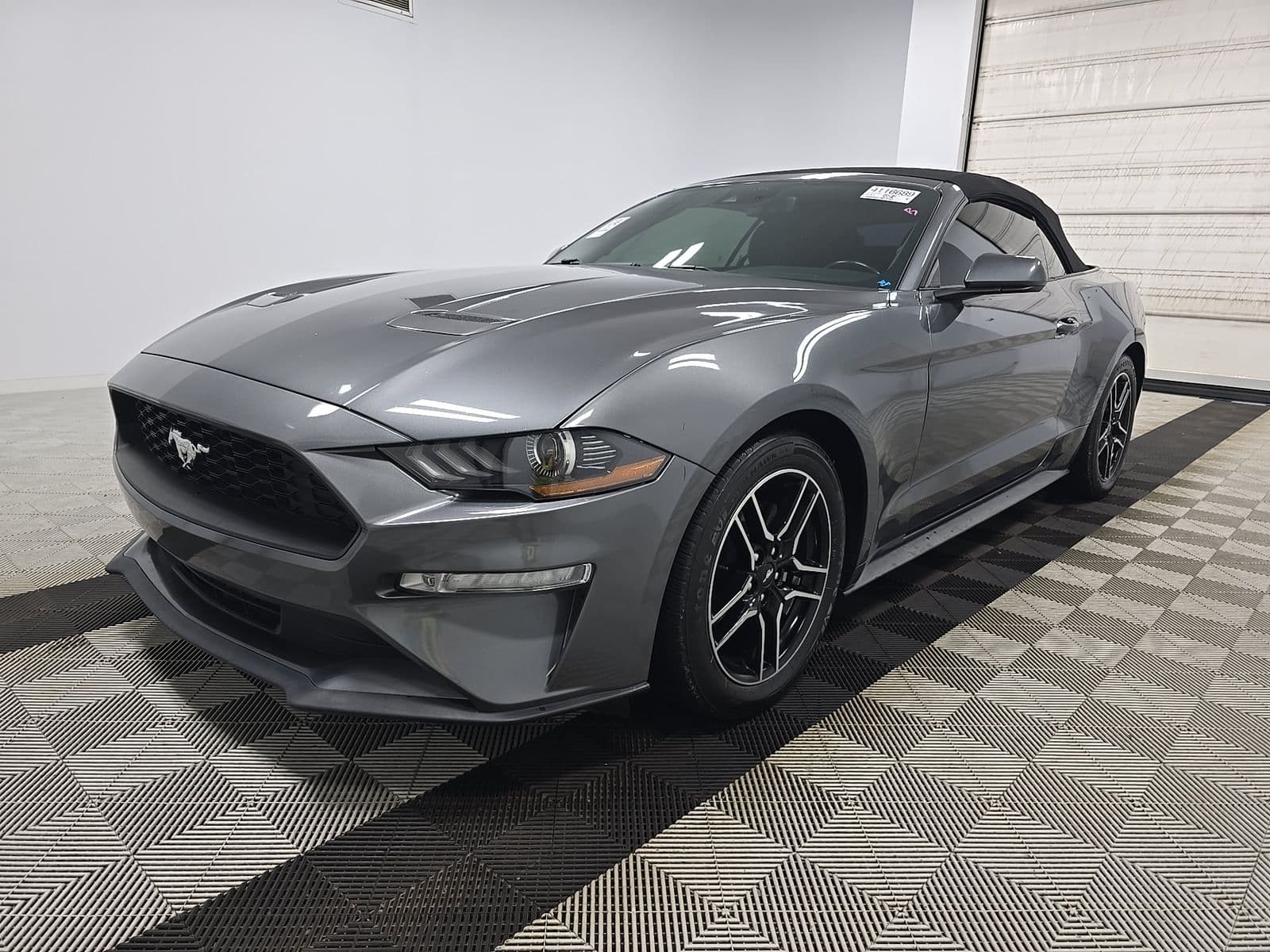 2021 FORD MUSTANG ECOBOOST Premium 1