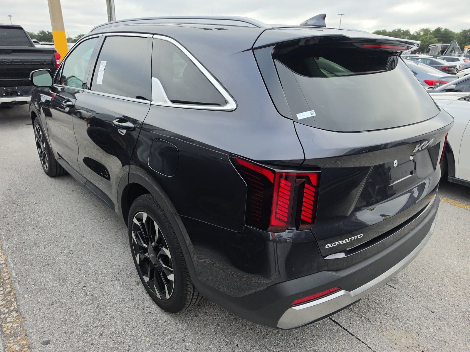 2026 KIA SORENTO SX