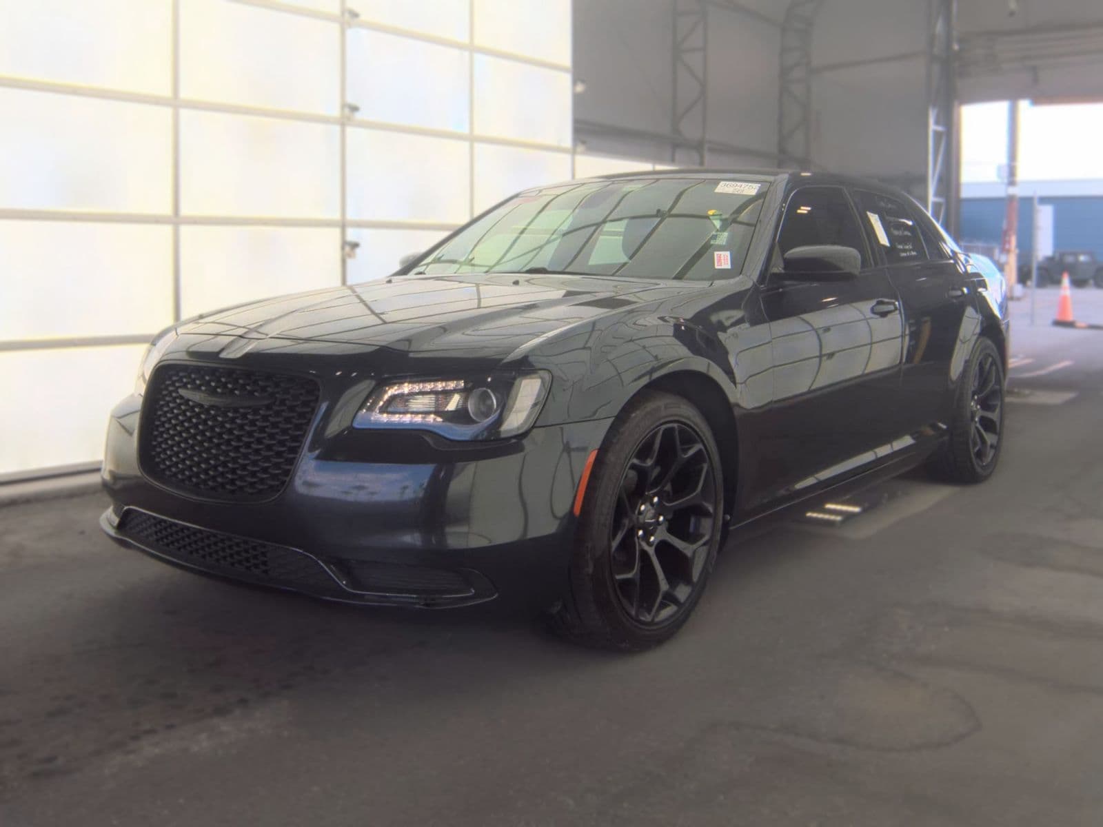 2019 CHRYSLER 300 Touring