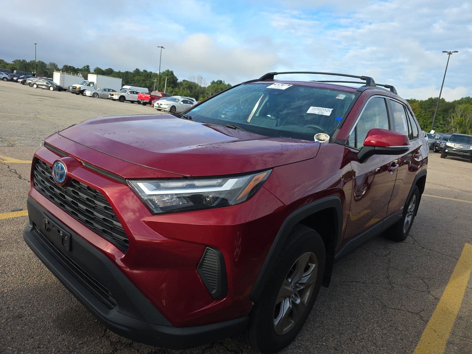 2022 TOYOTA RAV4 HYBRID XLE
