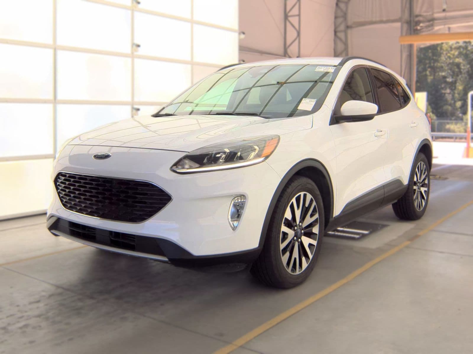 2020 FORD ESCAPE SEL 1