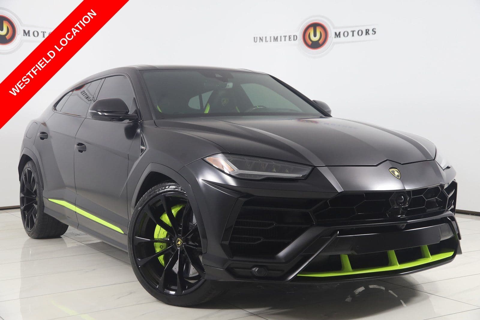 2022 LAMBORGHINI URUS GRAPHITE Capsule