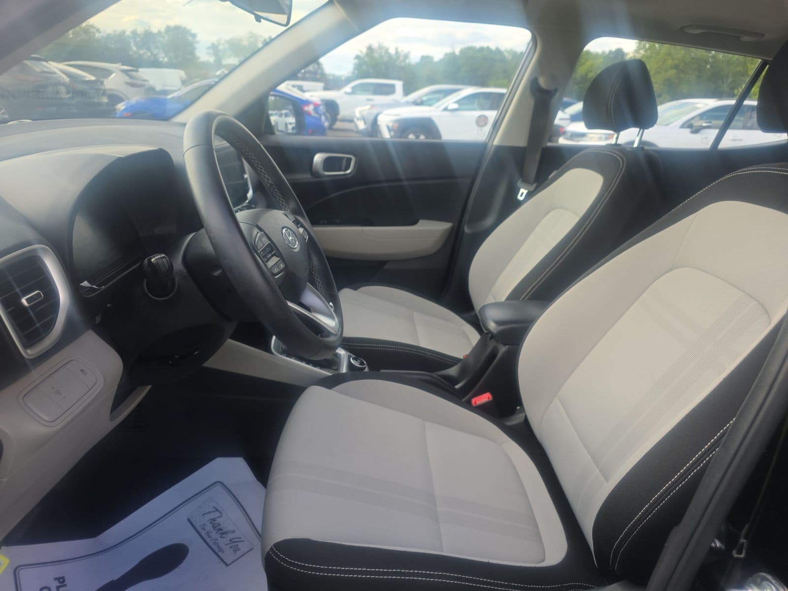 2025 HYUNDAI VENUE SEL