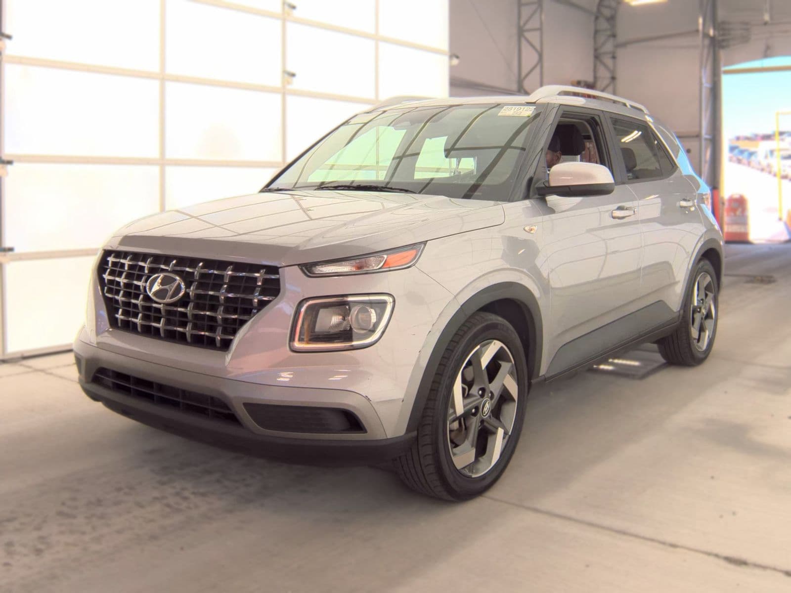 2025 HYUNDAI VENUE SEL 1