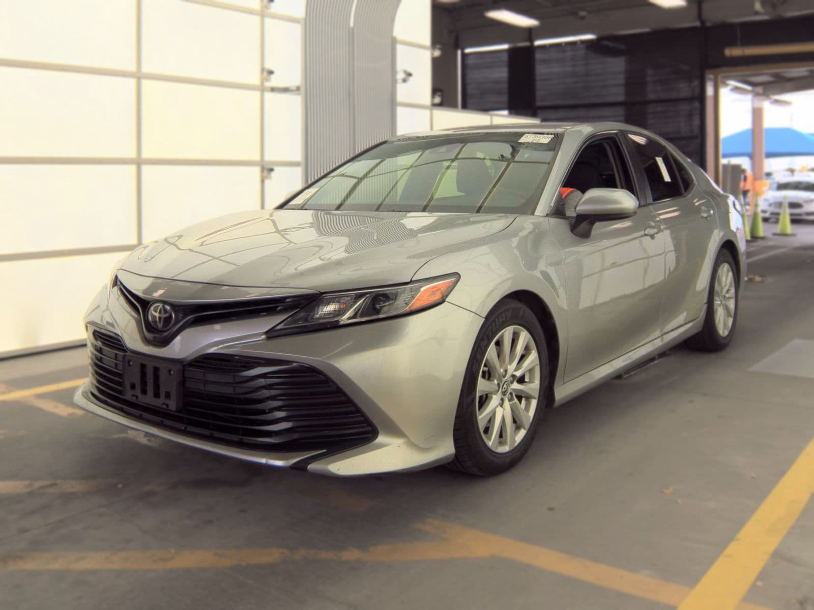 2018 TOYOTA CAMRY LE