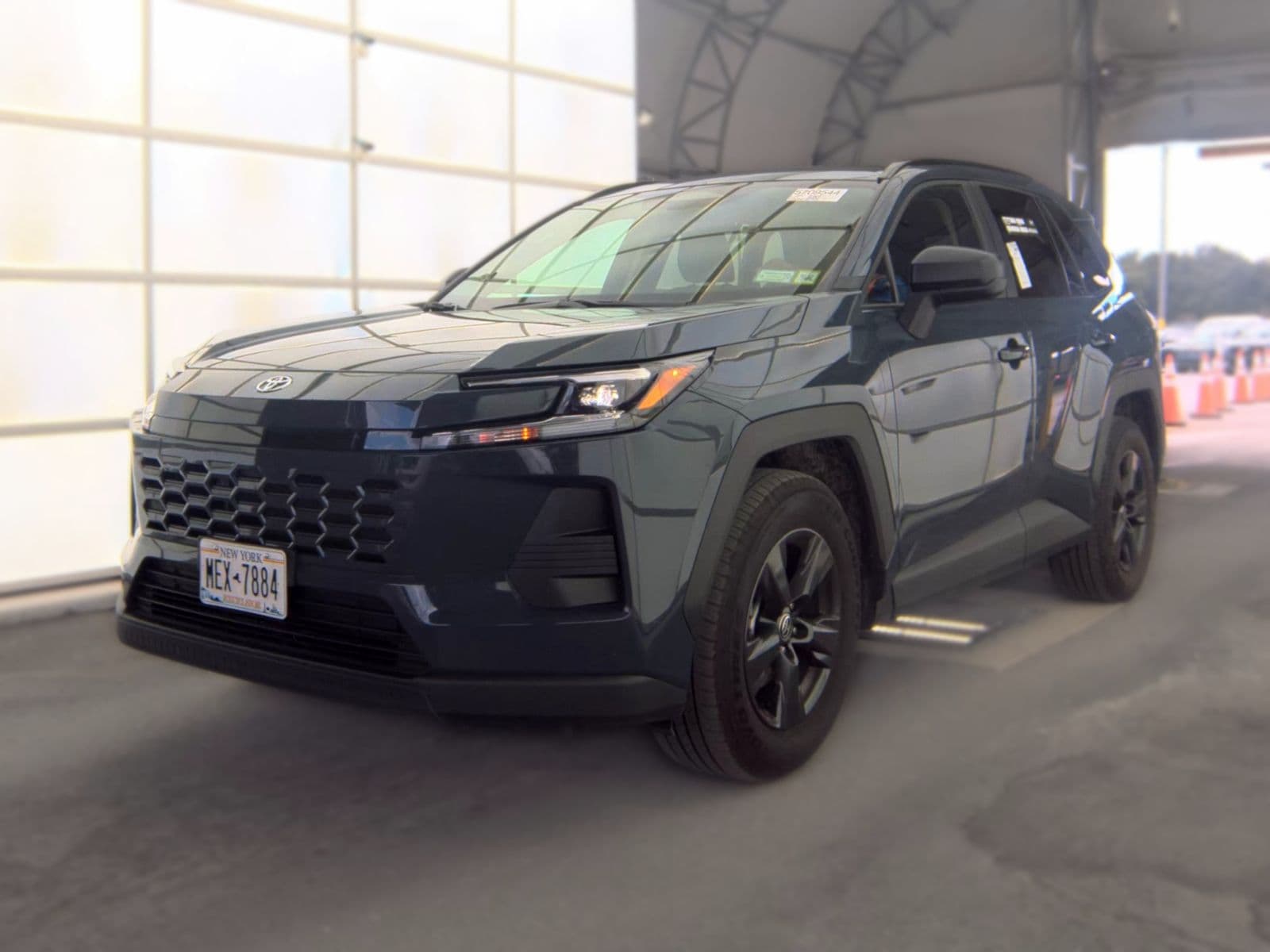 2026 TOYOTA RAV4 HYBRID LE