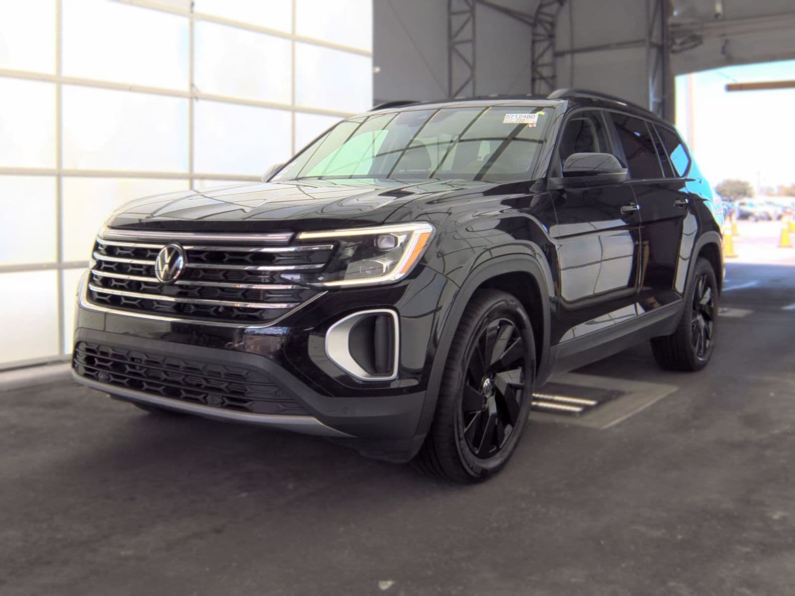 2025 VOLKSWAGEN ATLAS 2.0T SE