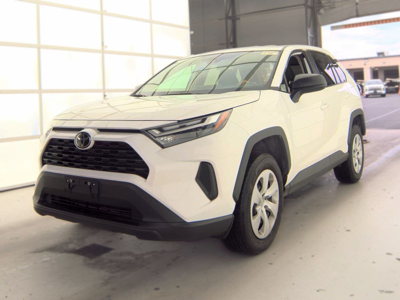 2024 TOYOTA RAV4 LE