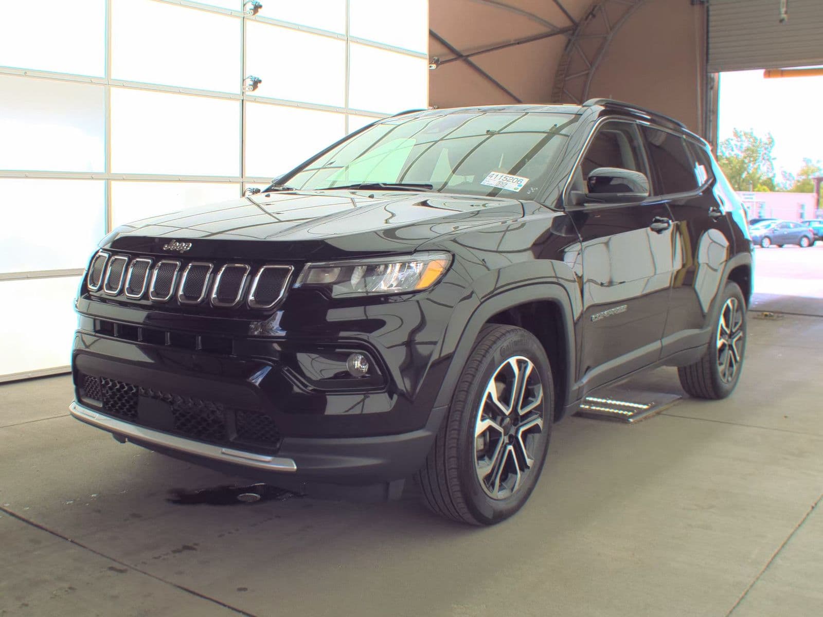 2022 JEEP COMPASS Limited 1