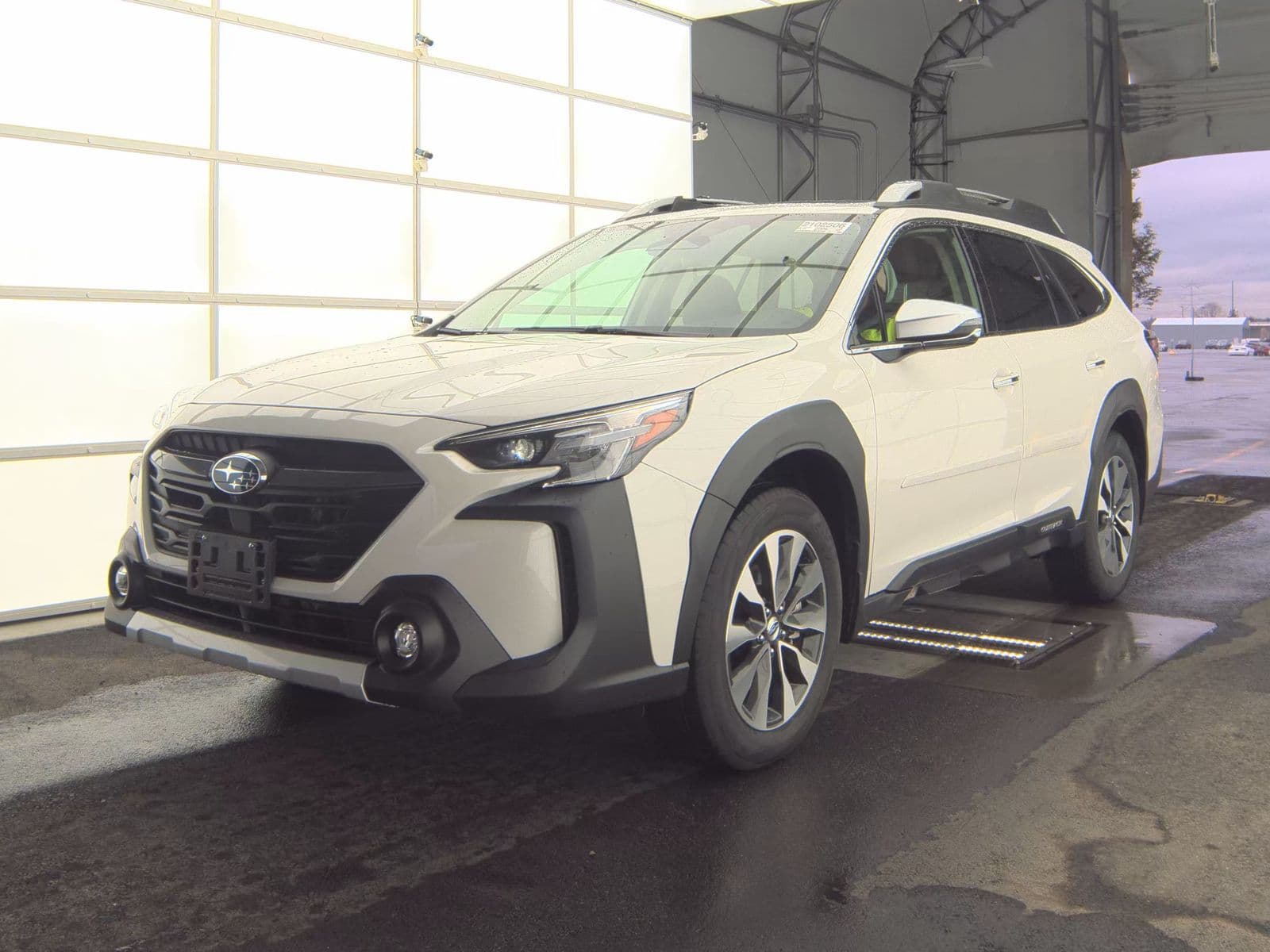 2025 SUBARU OUTBACK Touring