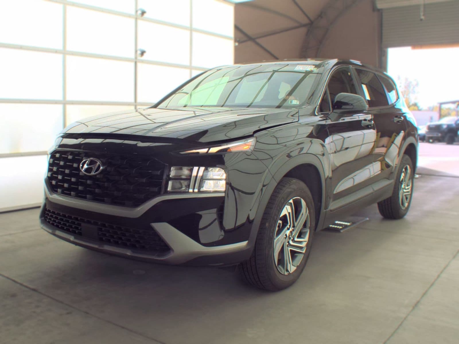 2023 HYUNDAI SANTA FE SE 1