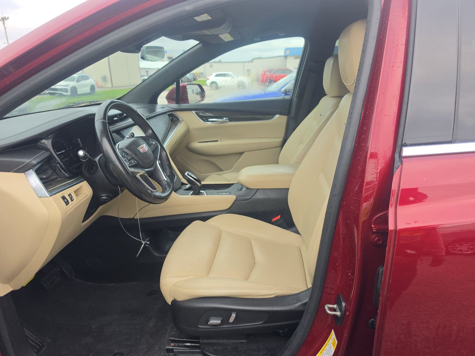 2017 CADILLAC XT5 Base 1