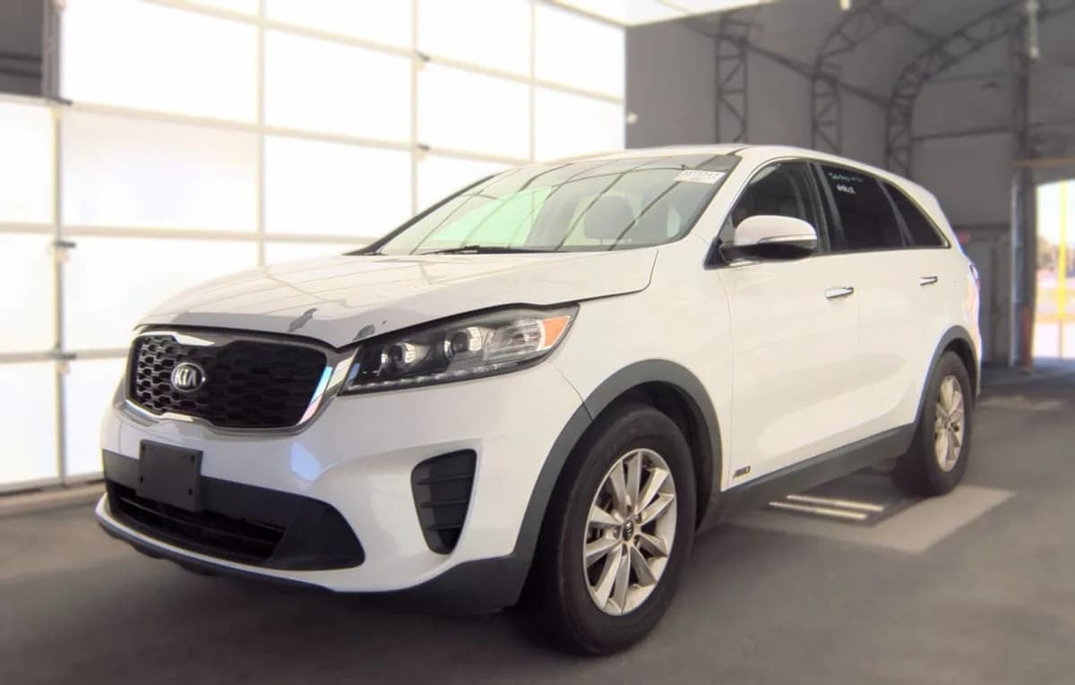 2019 KIA SORENTO LX