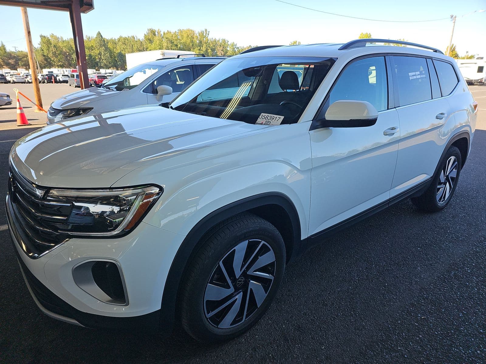 2025 VOLKSWAGEN ATLAS 2.0T SE