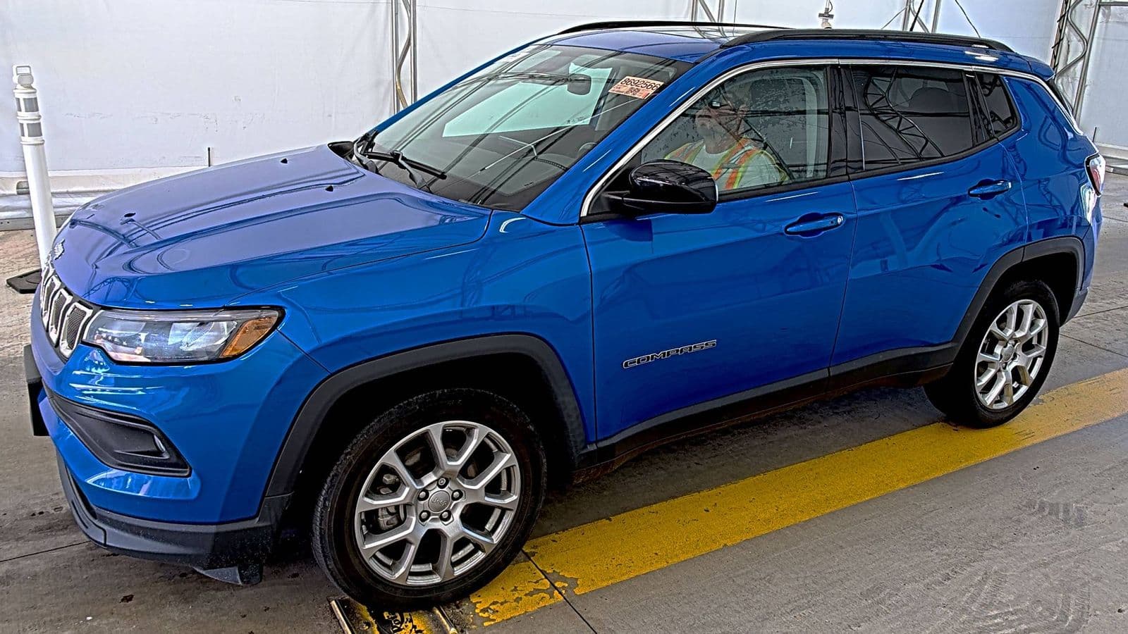 2022 JEEP COMPASS LATITUDE Lux 1