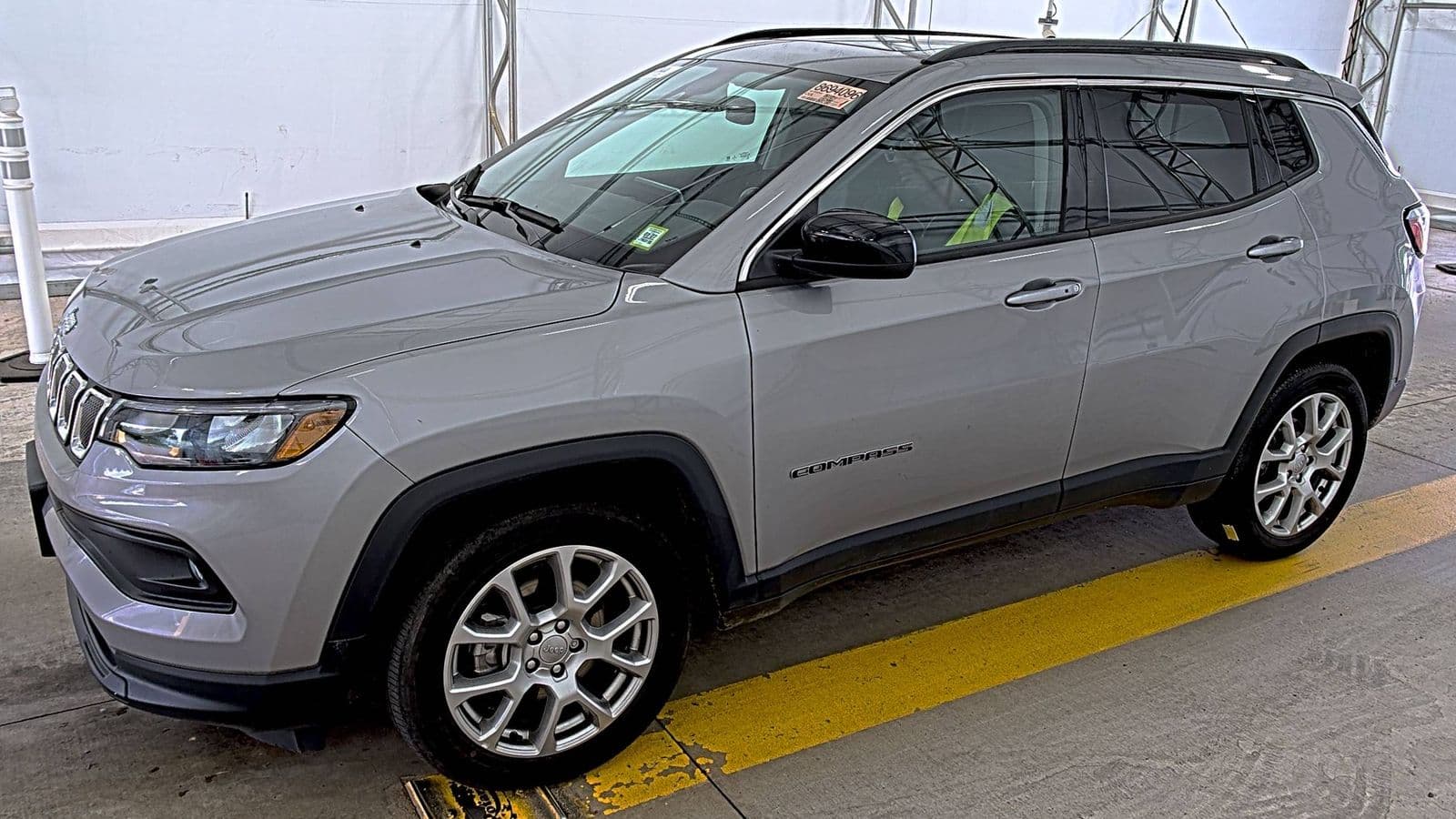 2022 JEEP COMPASS LATITUDE Lux 1