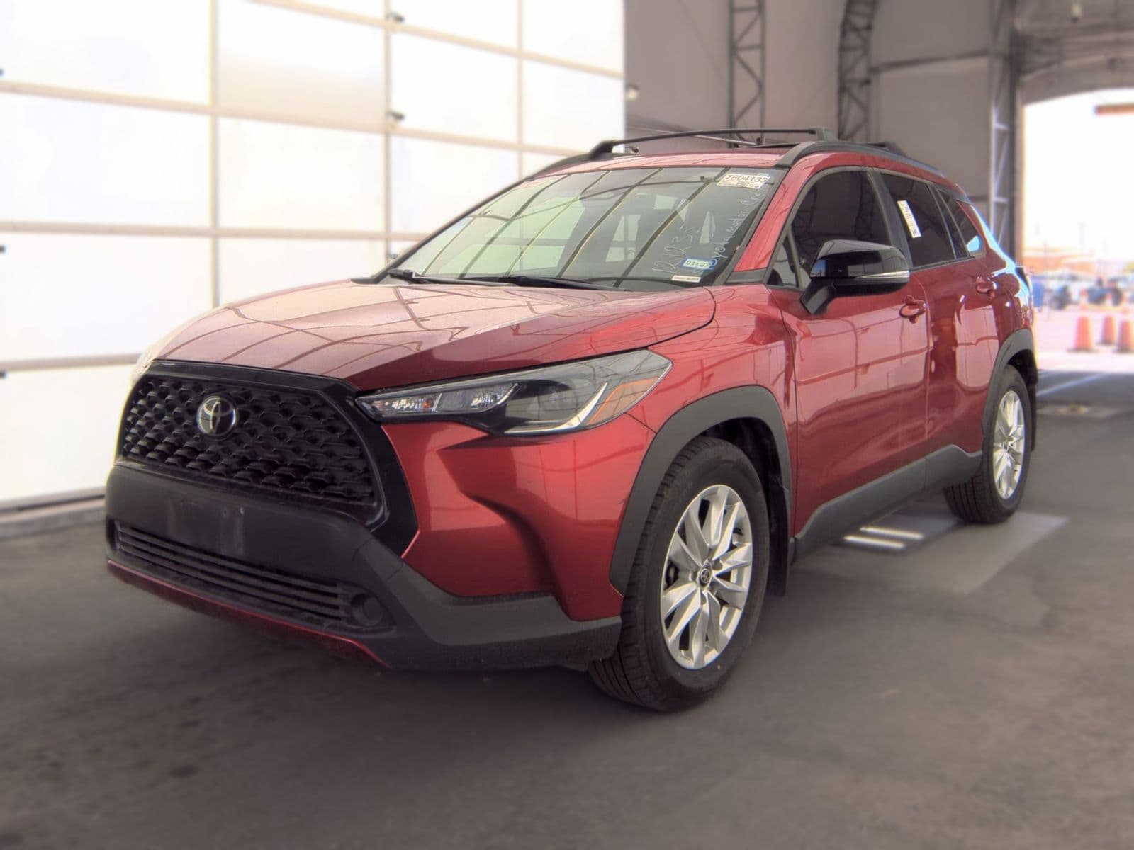 2025 TOYOTA COROLLA CROSS LE