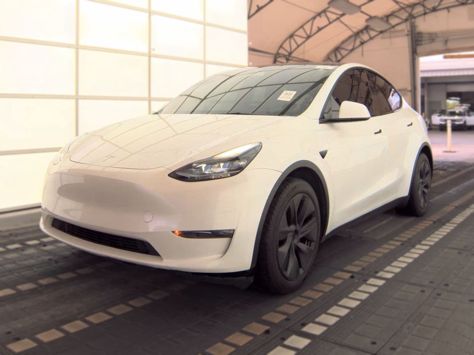 2024 TESLA MODEL Y LONG Range