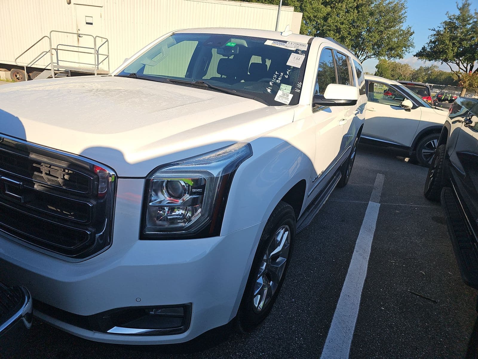 2020 GMC YUKON XL SLT STANDARD Edition