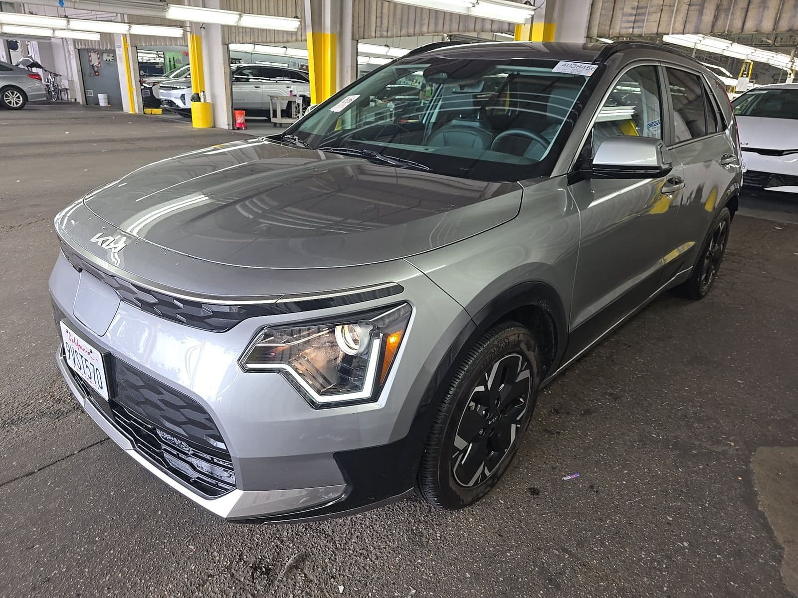 2025 KIA NIRO EV Wind 1