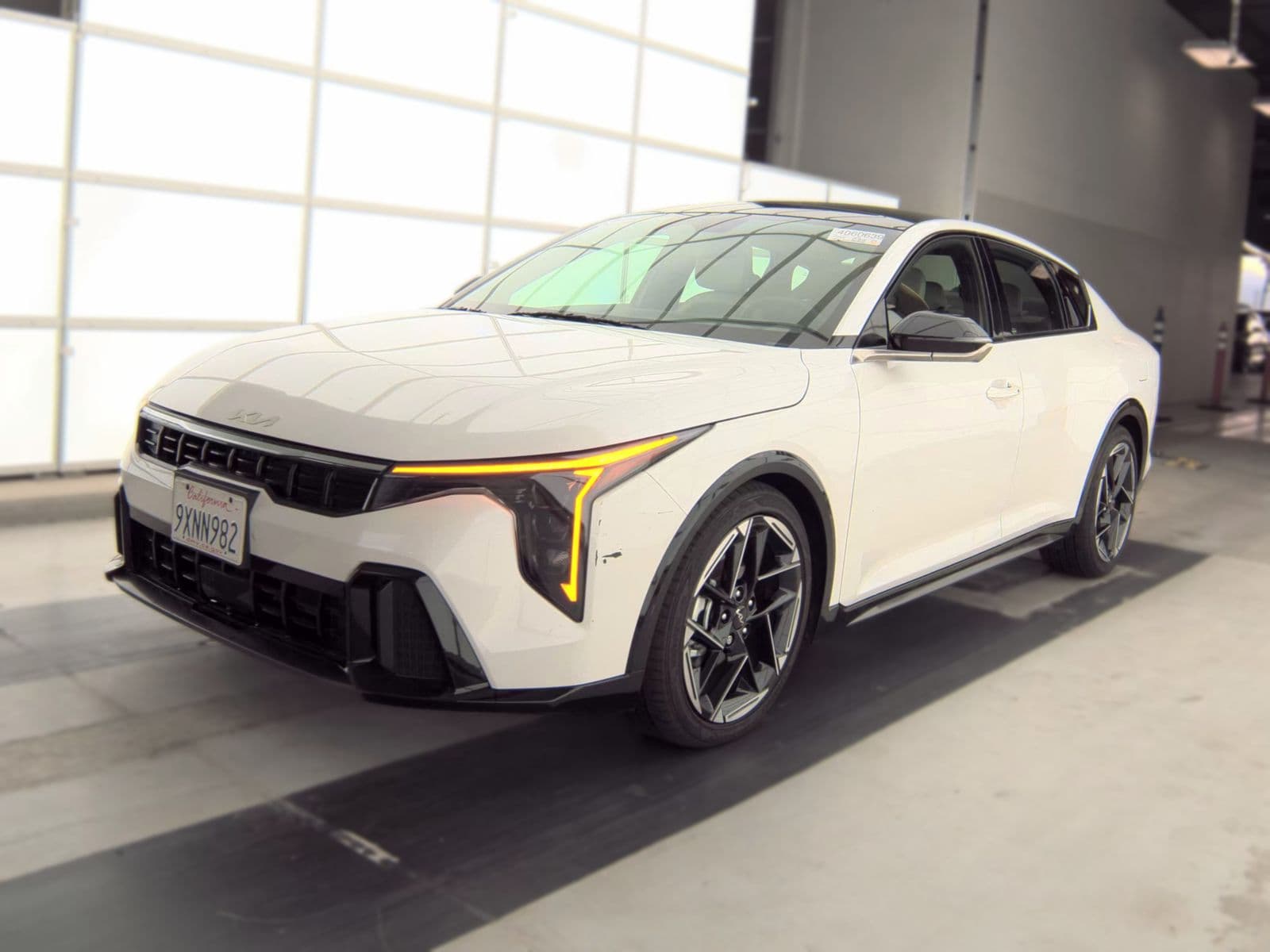 2026 KIA K4 GT-Line