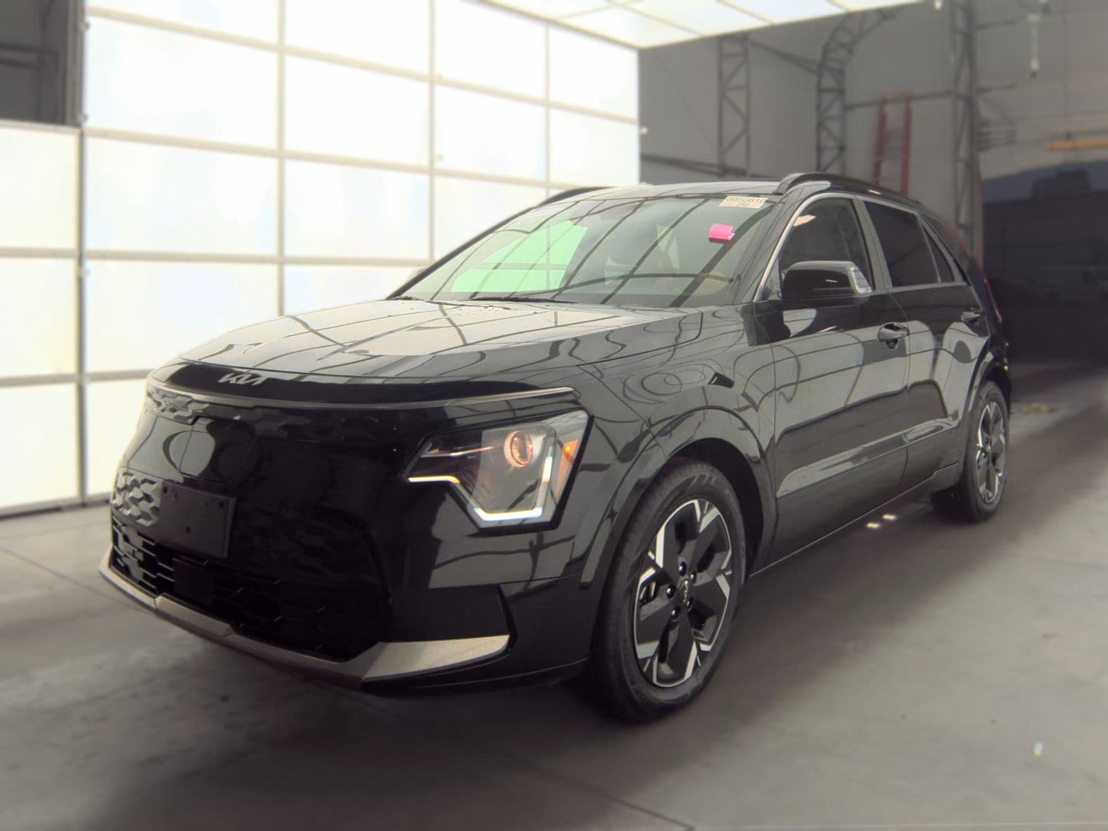 2024 KIA NIRO EV Wind