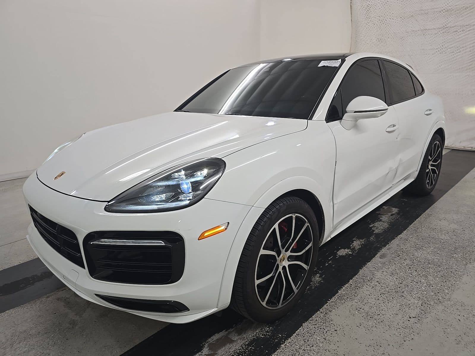2022 PORSCHE CAYENNE GTS