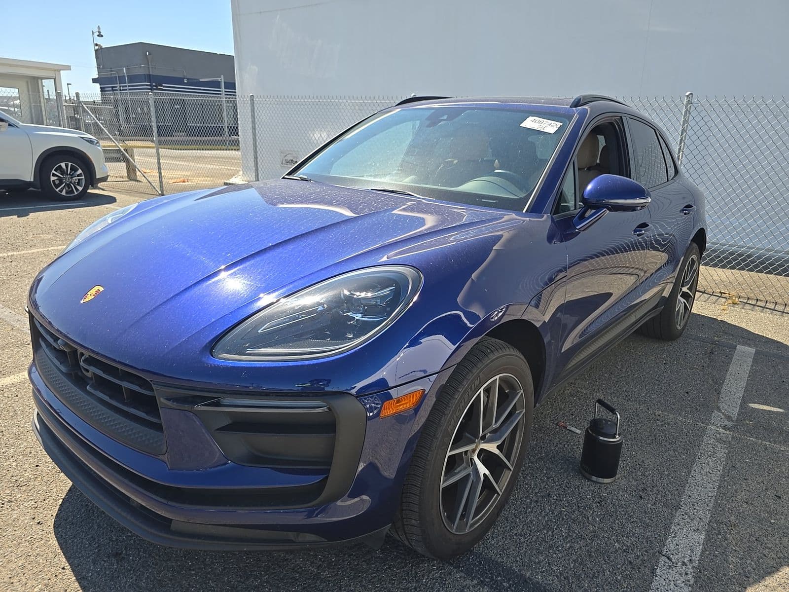 2024 PORSCHE MACAN Base