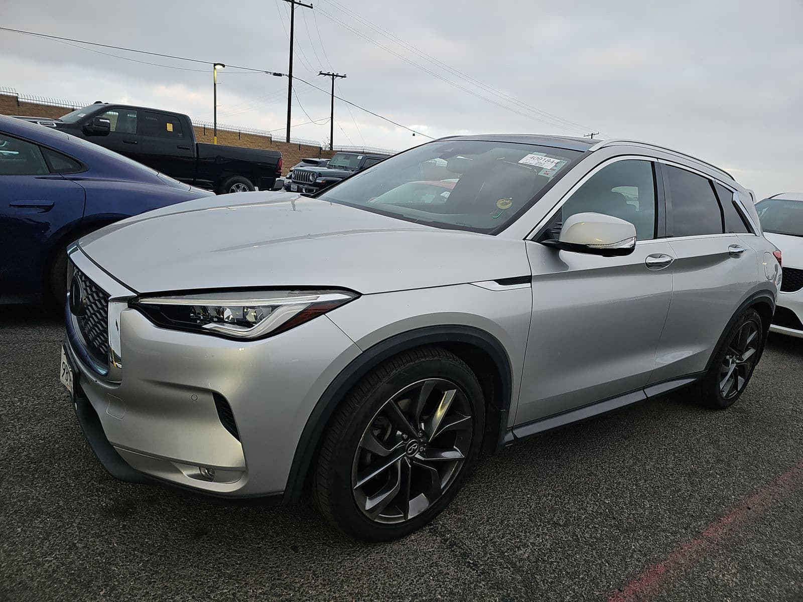 2019 INFINITI QX50 ESSENTIAL