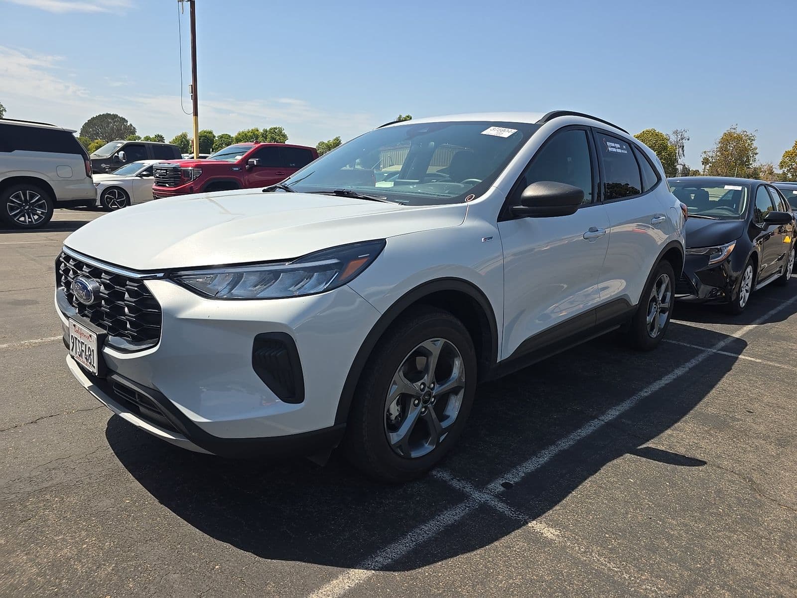 2025 FORD ESCAPE ST-Line 1