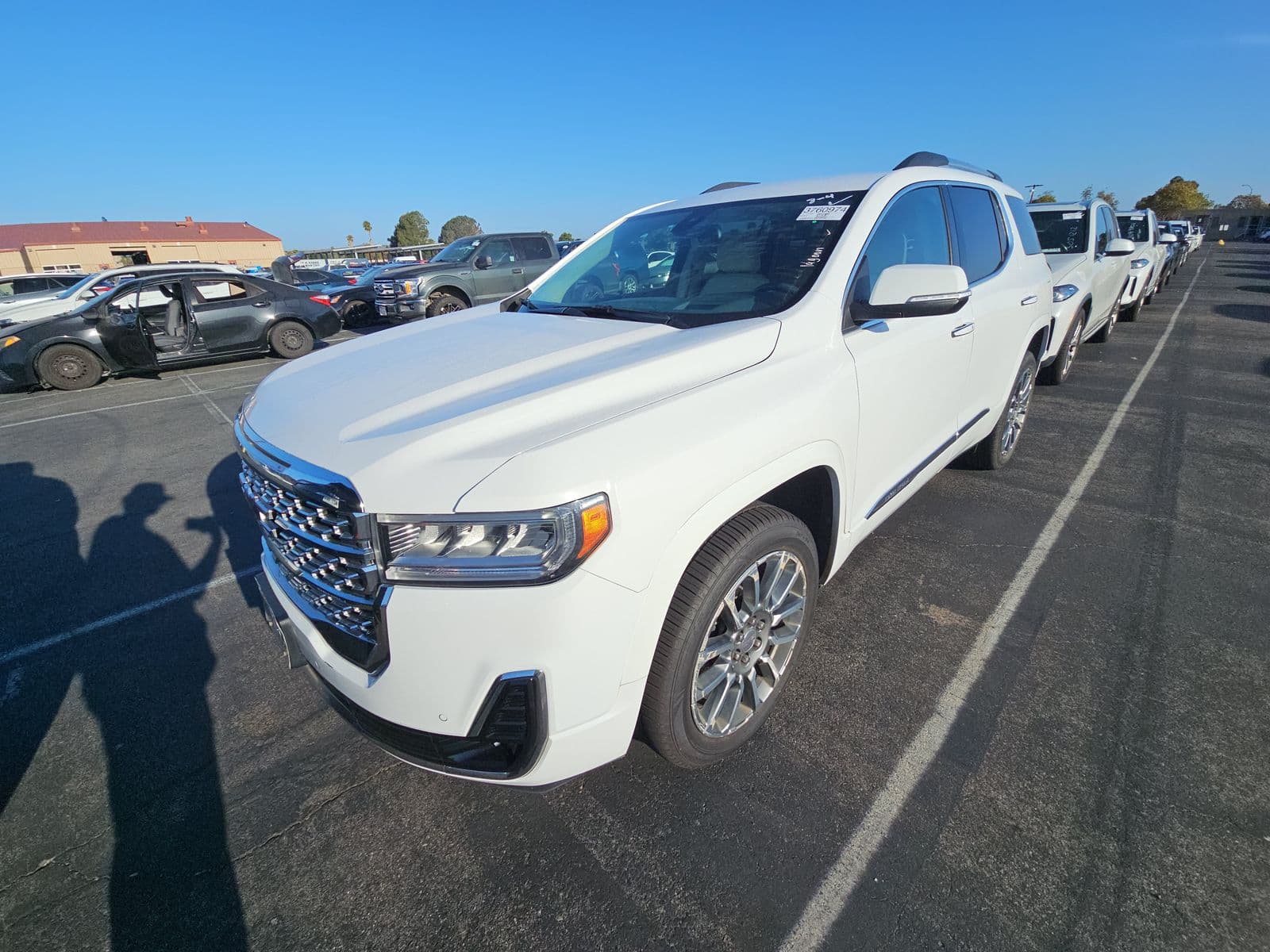 2023 GMC ACADIA Denali