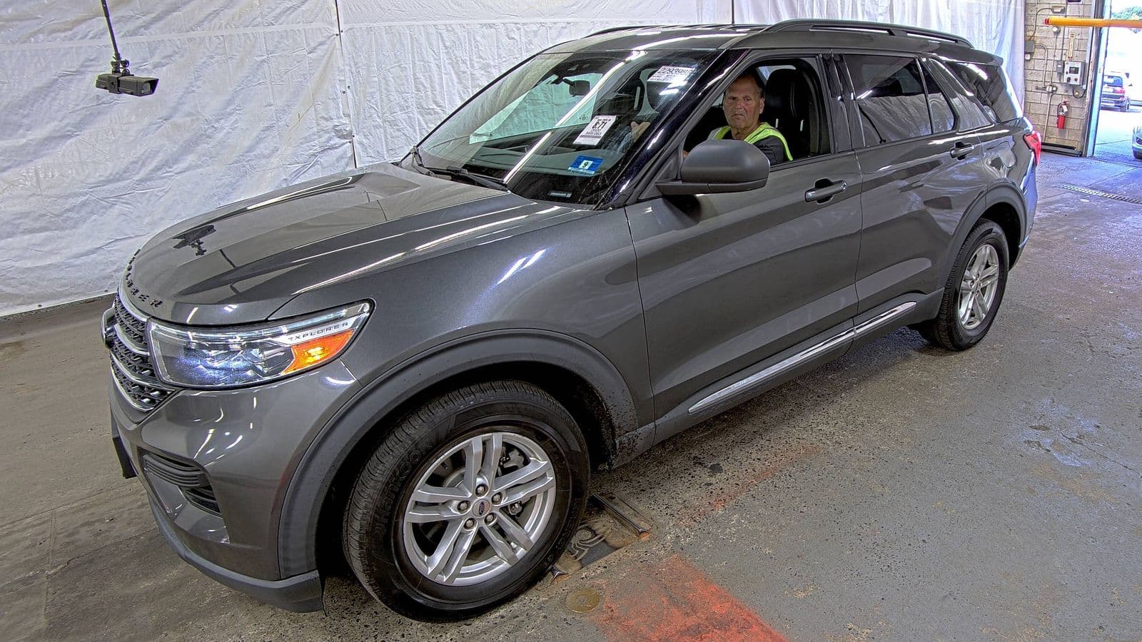 2020 FORD EXPLORER XLT 1