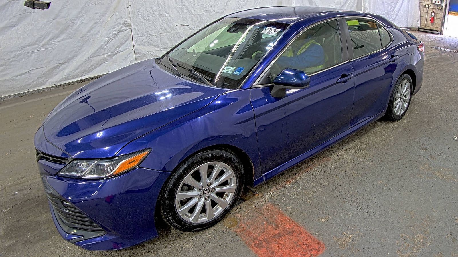 2018 TOYOTA CAMRY LE