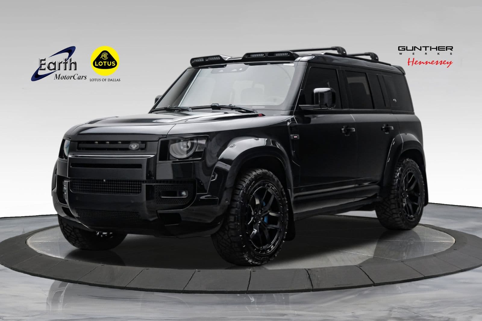 2022 LAND ROVER DEFENDER 110 BOND Edition