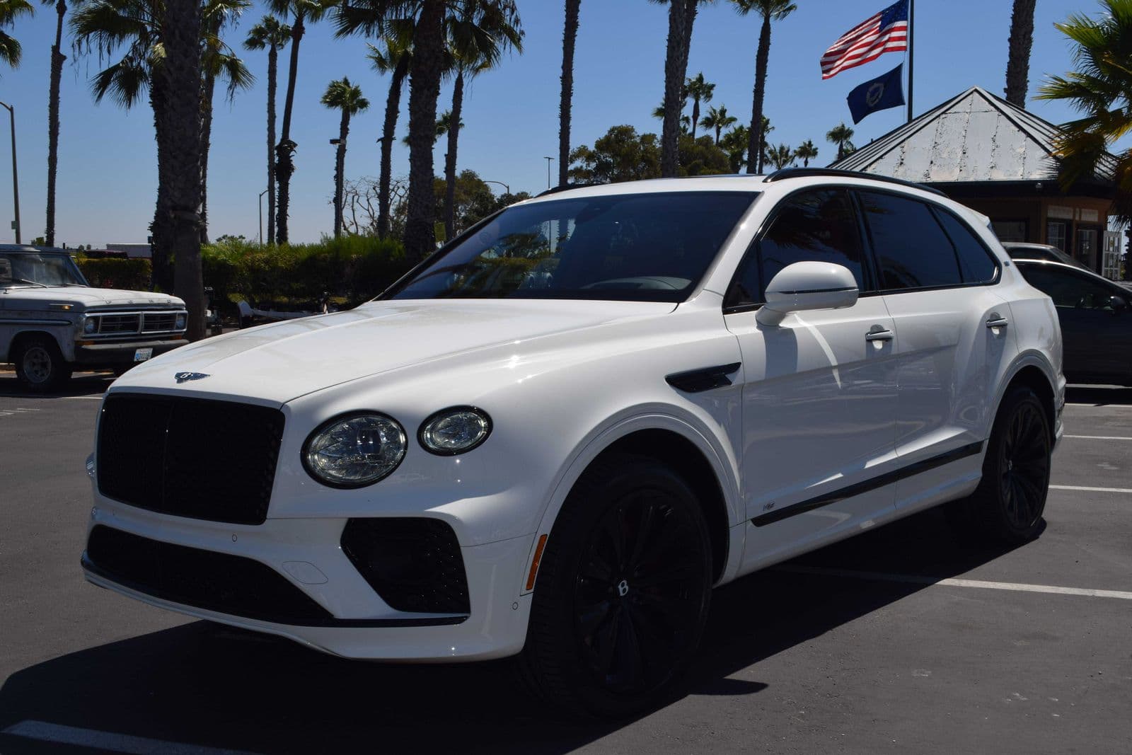 2021 BENTLEY BENTAYGA V8