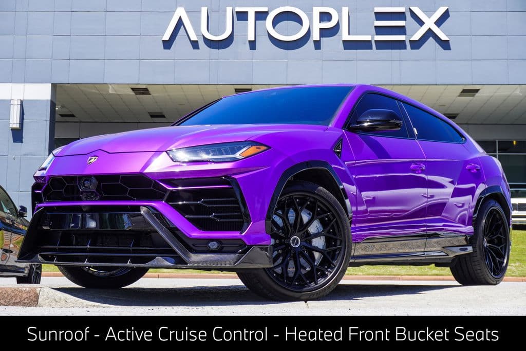 2022 LAMBORGHINI URUS Base