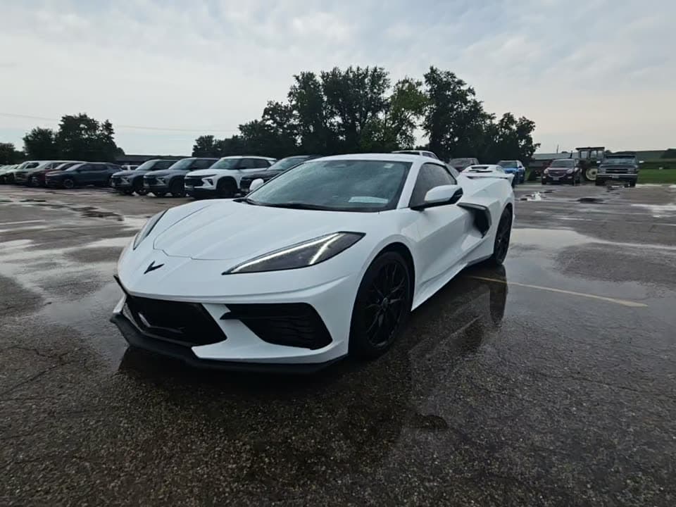 2026 CHEVROLET CORVETTE Stingray