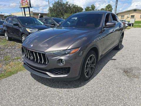 2018 MASERATI LEVANTE Base