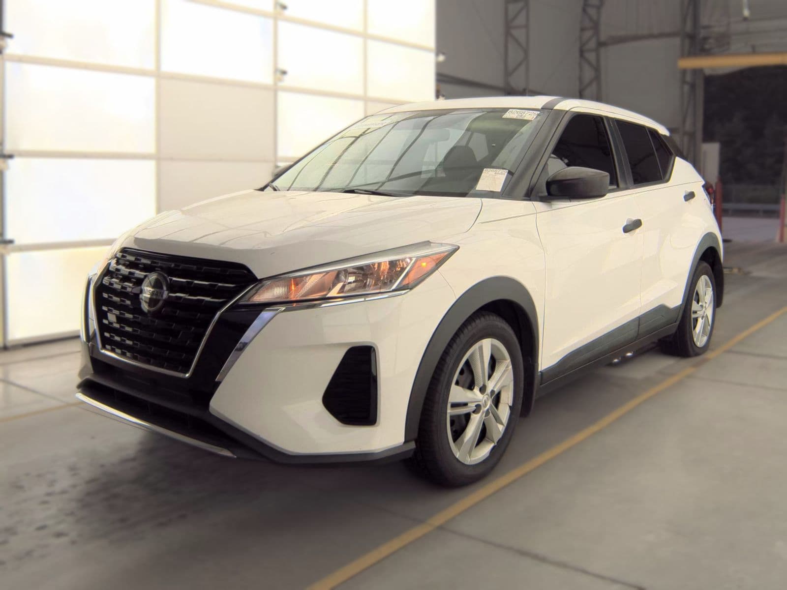 2021 NISSAN KICKS S