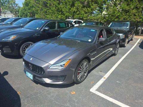2022 MASERATI QUATTROPORTE MODENA Q4