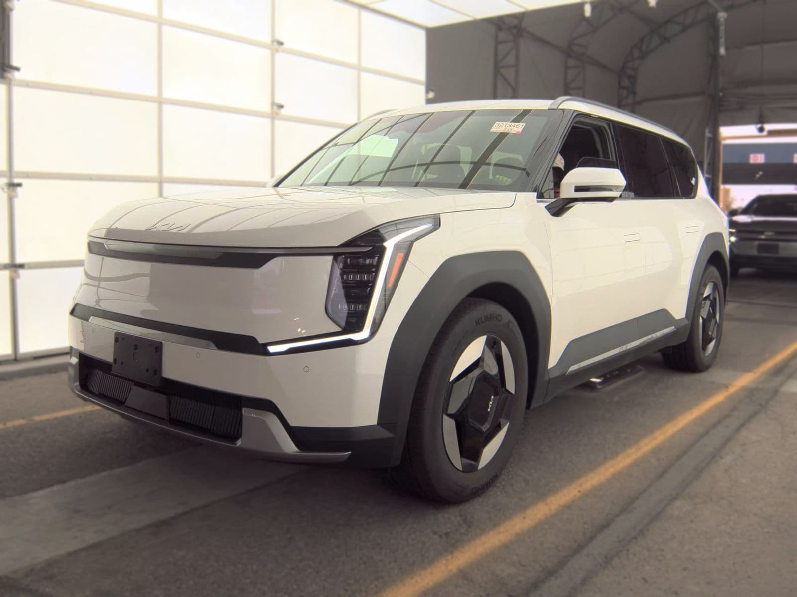 2024 KIA EV9 Wind
