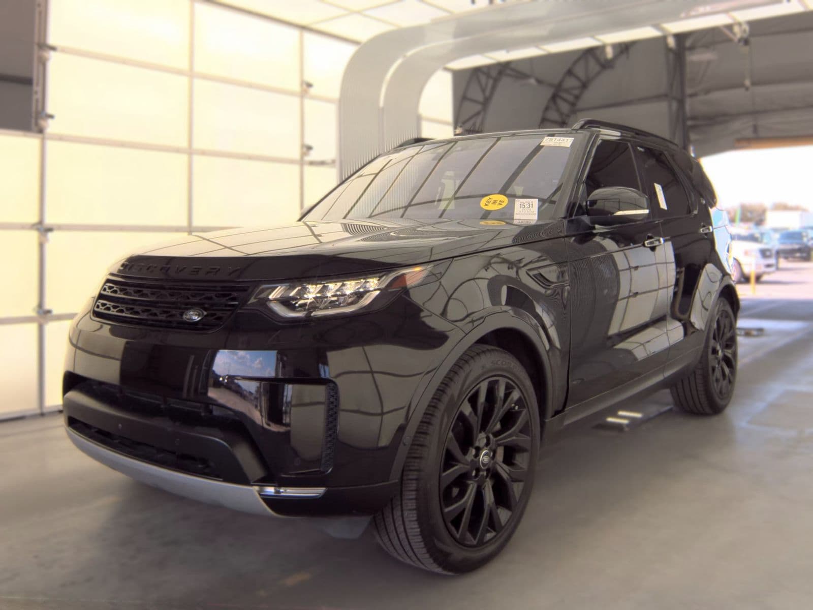 2020 LAND ROVER DISCOVERY HSE Luxury