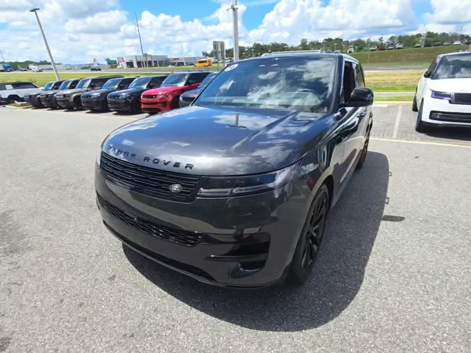 2026 LAND ROVER RANGE ROVER SPORT SE