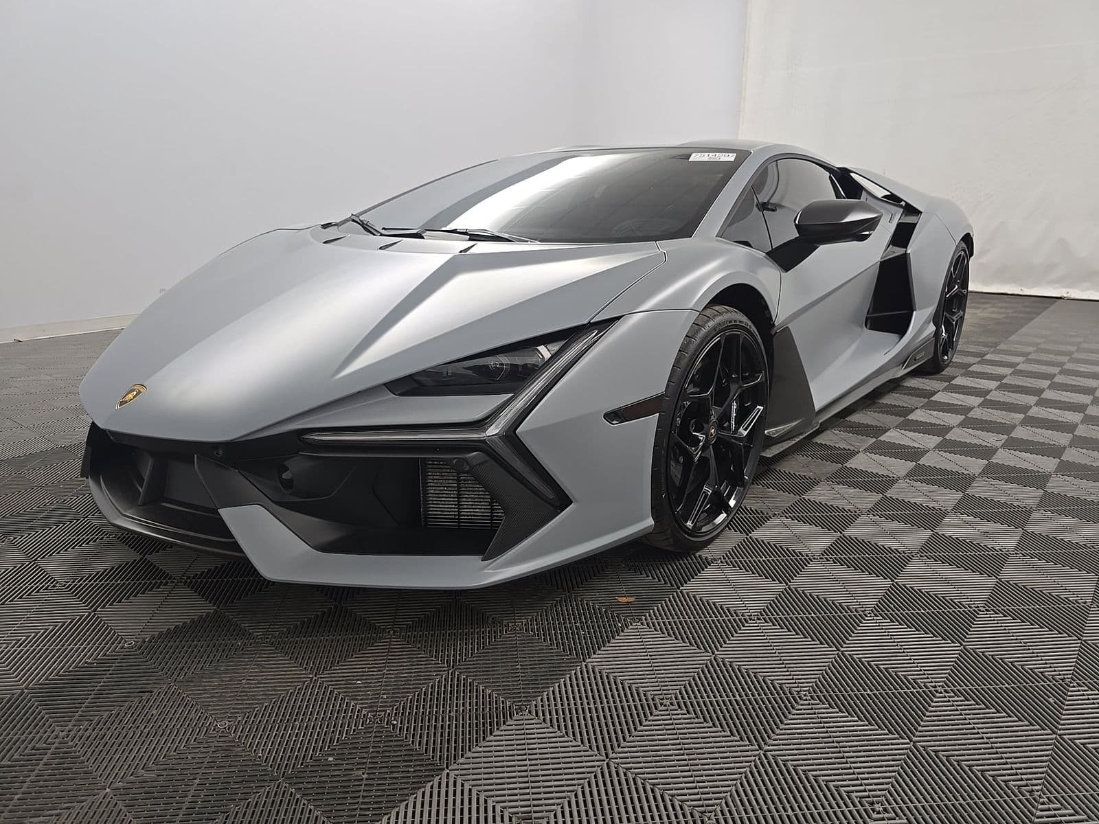 2024 LAMBORGHINI REVUELTO Base
