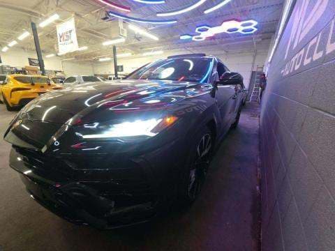 2019 LAMBORGHINI URUS Base